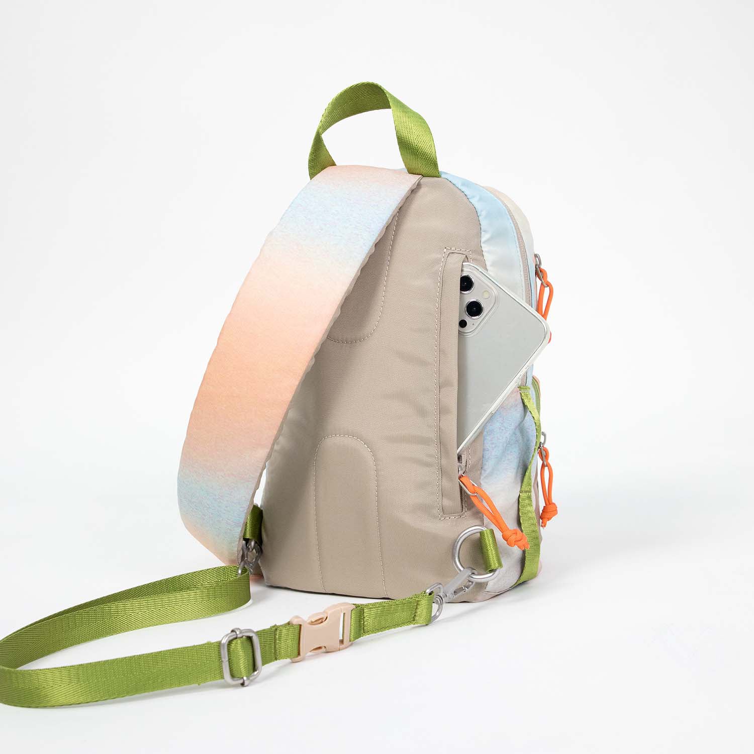 Spry FP Movement X Doughnut II Series Sling Bag – Doughnut Backpack